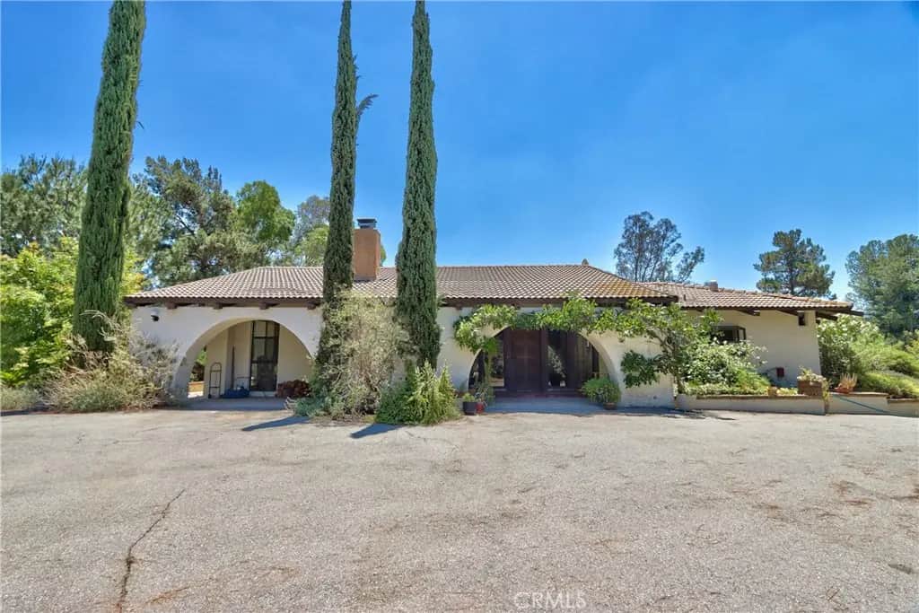 35010 Santa Rita Road, Temecula, CA — listing photo 1