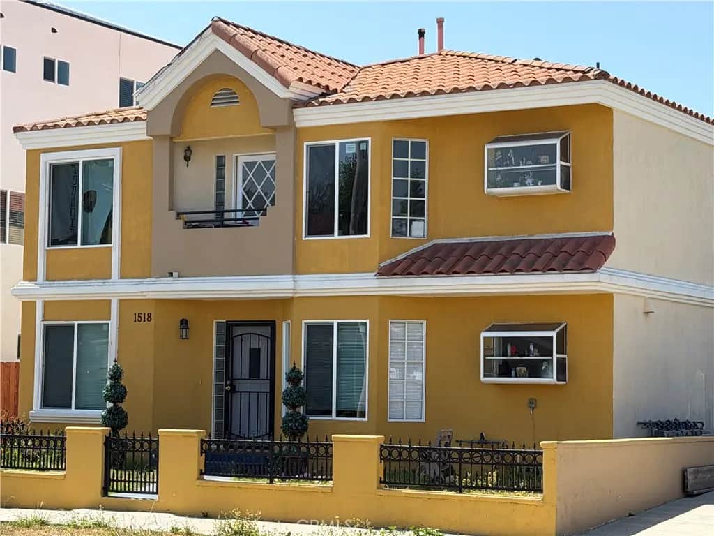 1518 W 206th, Los Angeles, CA — listing photo 1