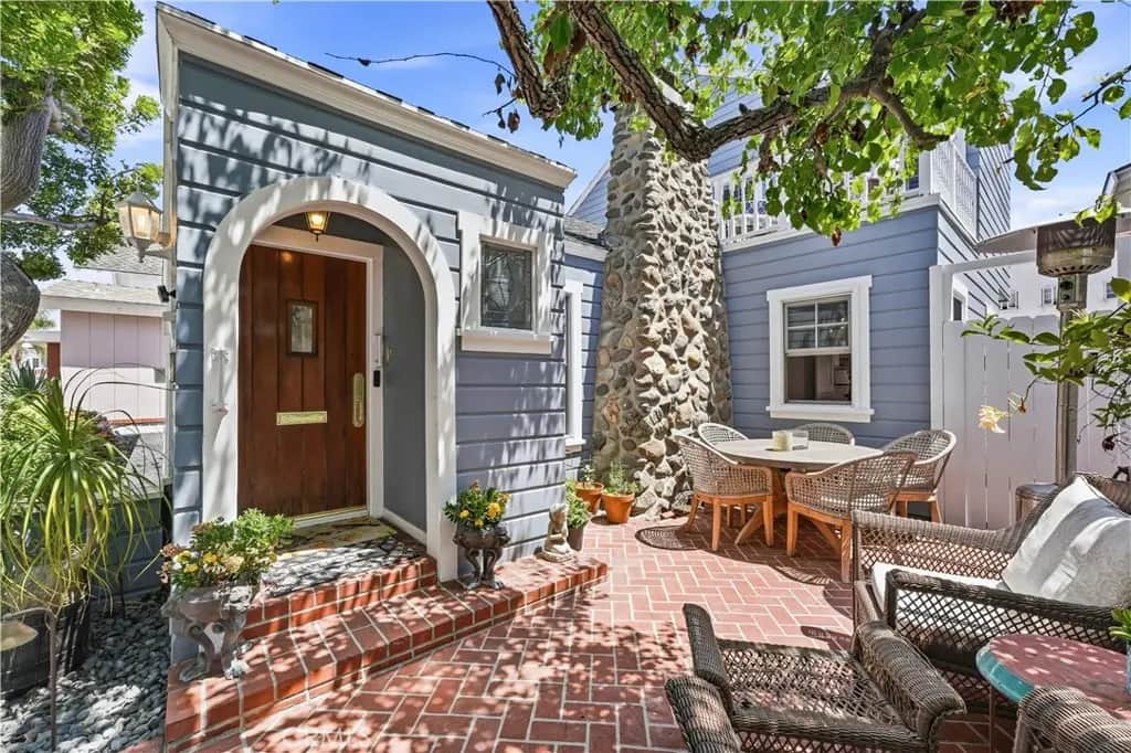 1617 E Balboa Boulevard, Newport Beach, CA — listing photo 1