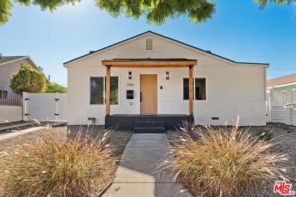 2616 W 73rd Street, Los Angeles, CA — listing photo 1