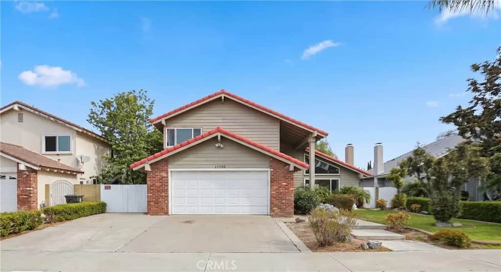 11735 Quartz Avenue, Fountain Valley, CA — listing photo 1
