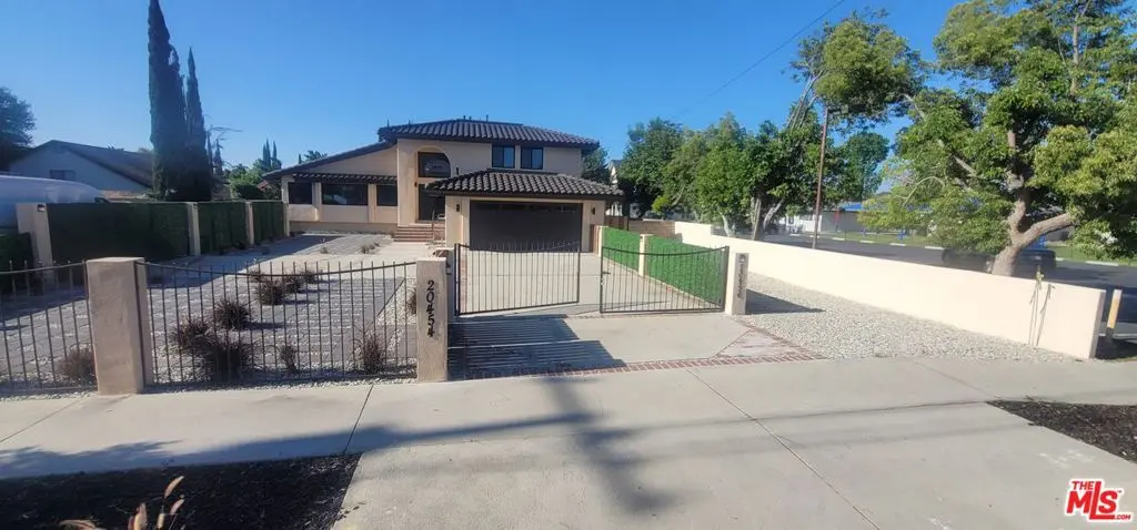 20454 Strathern St, Winnetka, CA — listing photo 1