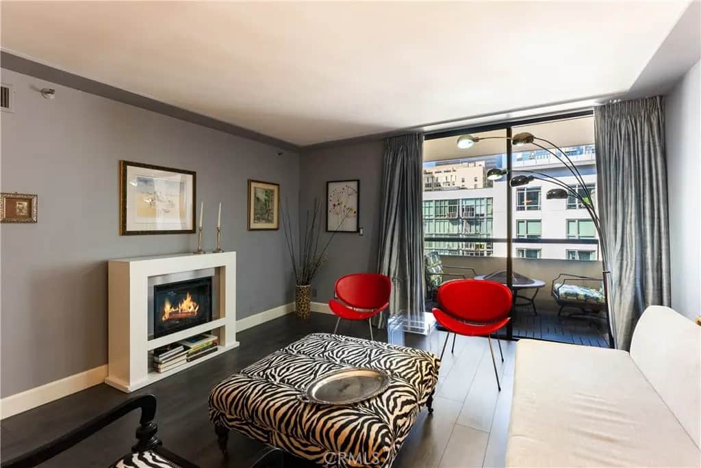 600 W 9th 811, Los Angeles, CA — listing photo 1