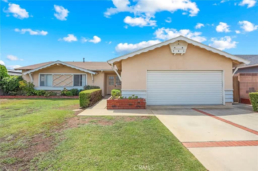 1676 E Wingate Street, Covina, CA — listing photo 1