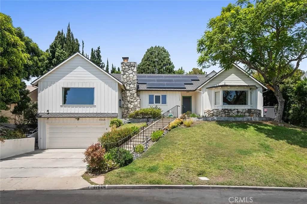 11365 Thurston Pl, Los Angeles, CA — listing photo 1