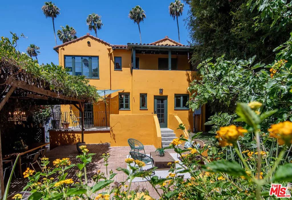130 N Catalina Street, Los Angeles, CA — listing photo 1