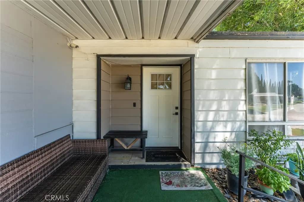 5800 Hamner 519, Eastvale, CA — listing photo 1