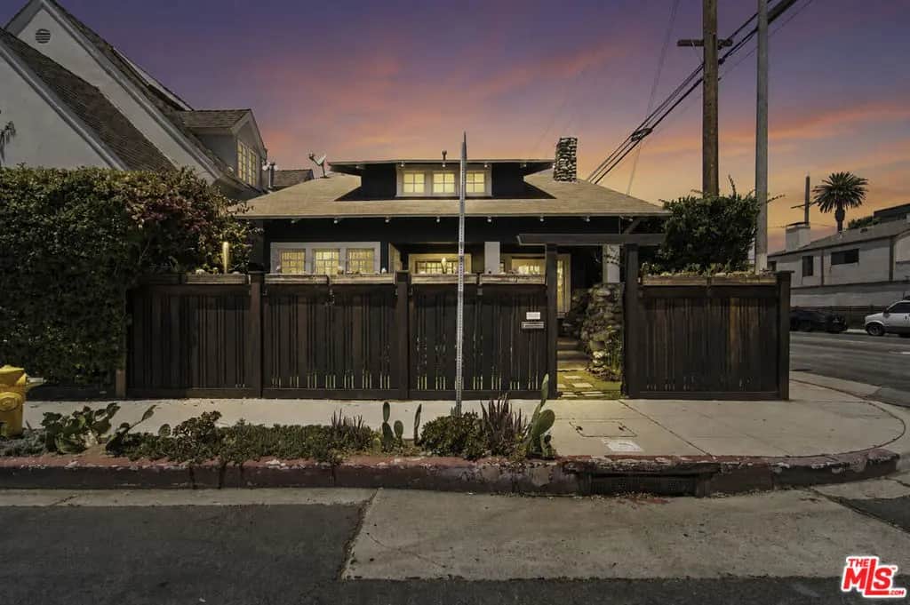 257 Windward Avenue, Los Angeles, CA — listing photo 1