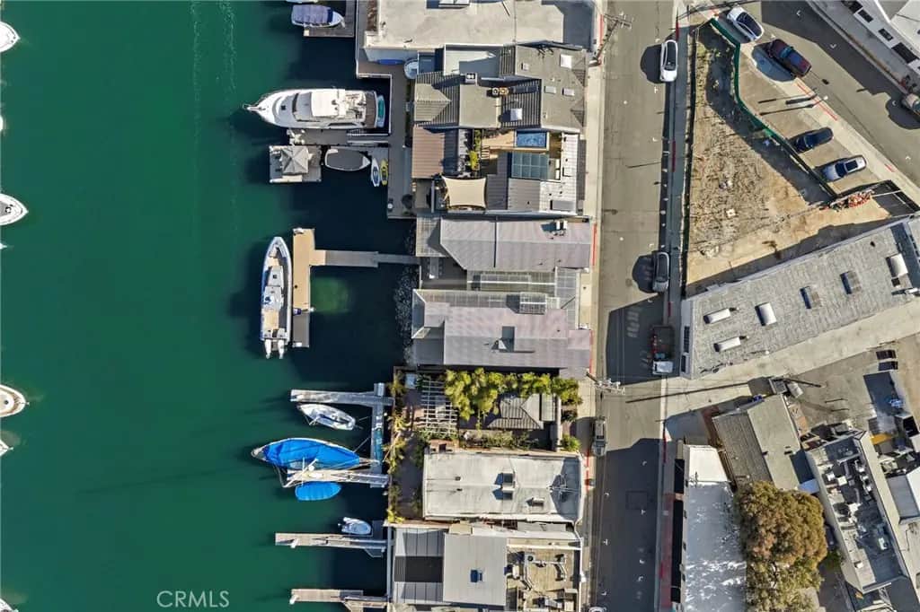 2808 Lafayette, Newport Beach, CA — listing photo 1