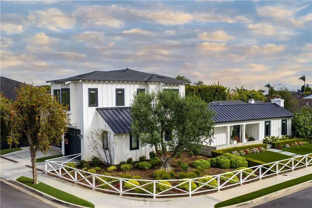 1230 Essex Lane, Newport Beach, CA — listing photo 1