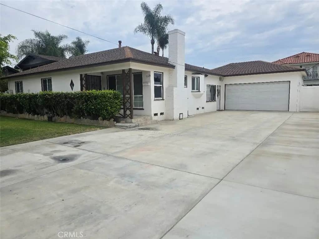 8520 11th, Downey, CA — listing photo 1