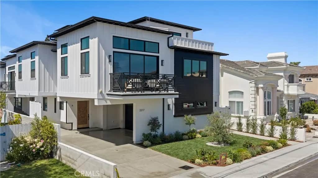 2217 Bataan Road B, Redondo Beach, CA — listing photo 1
