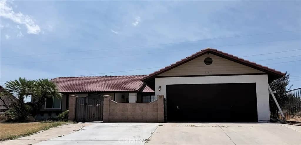 15477 Via Bahia, Hesperia, CA — listing photo 1