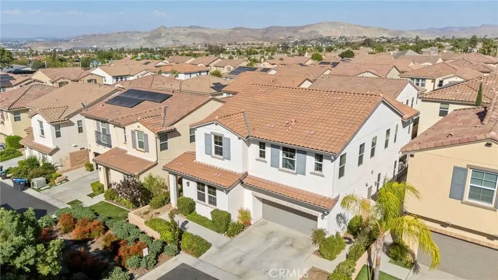 2605 Via Caceres, Corona, CA — listing photo 1