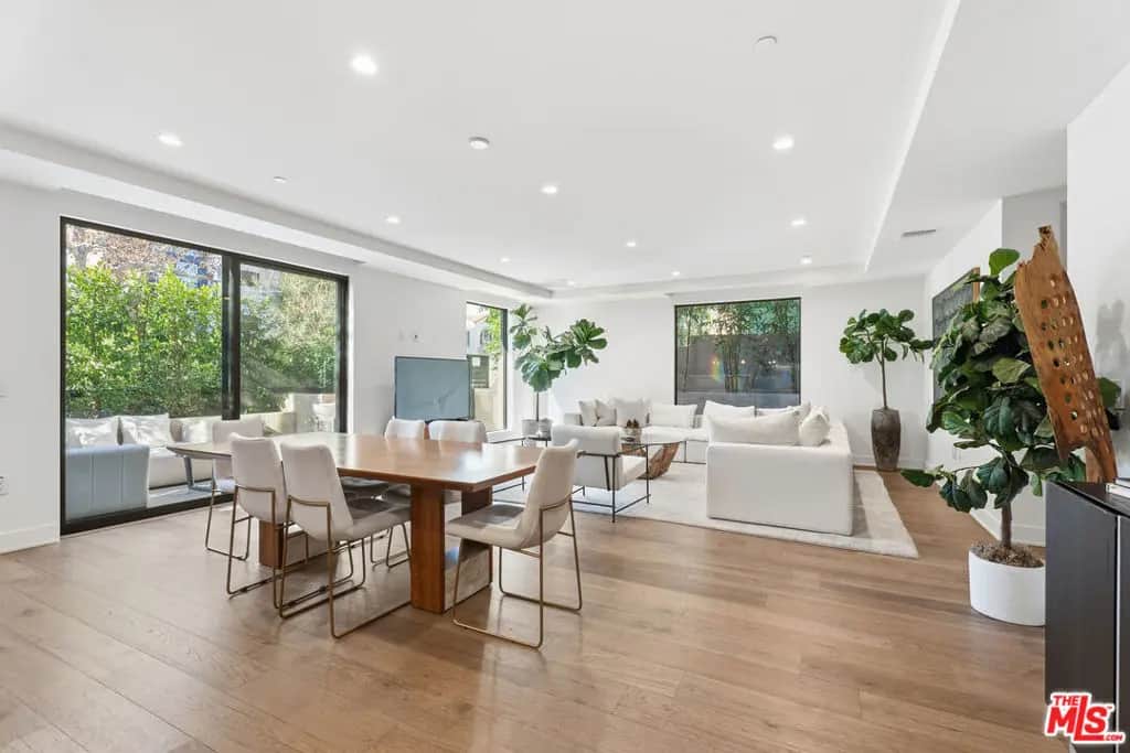 725 N Croft Avenue 103, Los Angeles, CA — listing photo 1