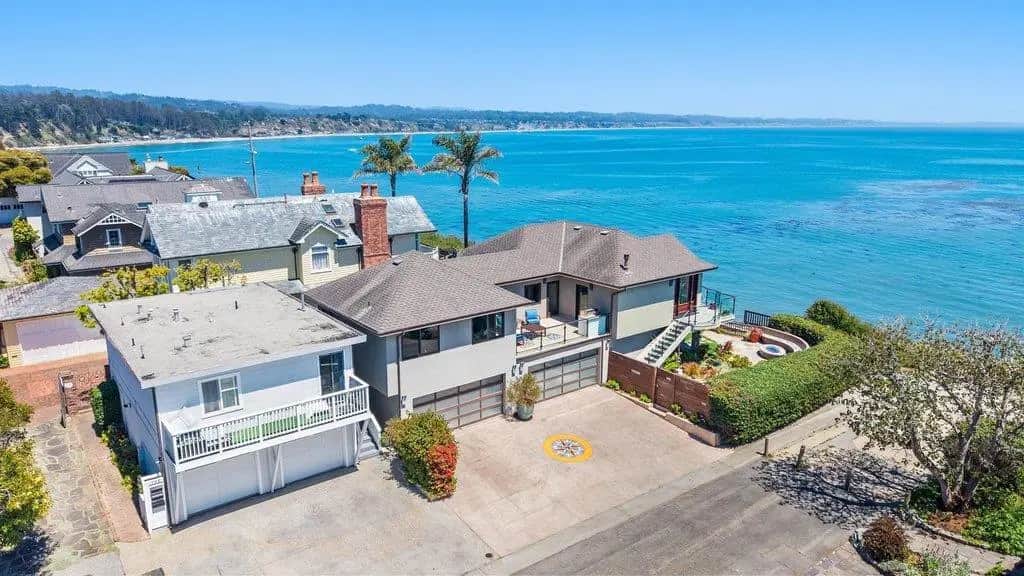 100 Oakland, Capitola, CA — listing photo 1