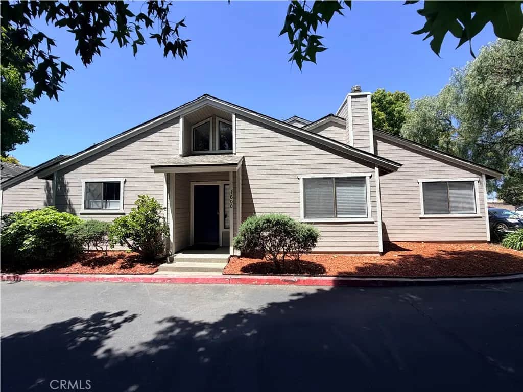 1000 W Chestnut Avenue, Lompoc, CA — listing photo 1