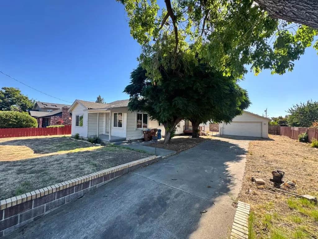 1925 Alpha Way, Antioch, CA — listing photo 1