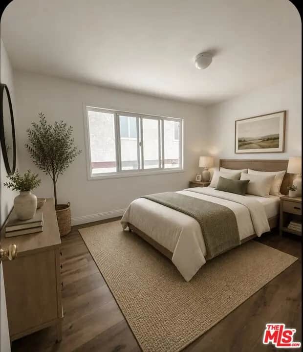 4822 Rosewood Avenue 4, Los Angeles, CA — listing photo 1