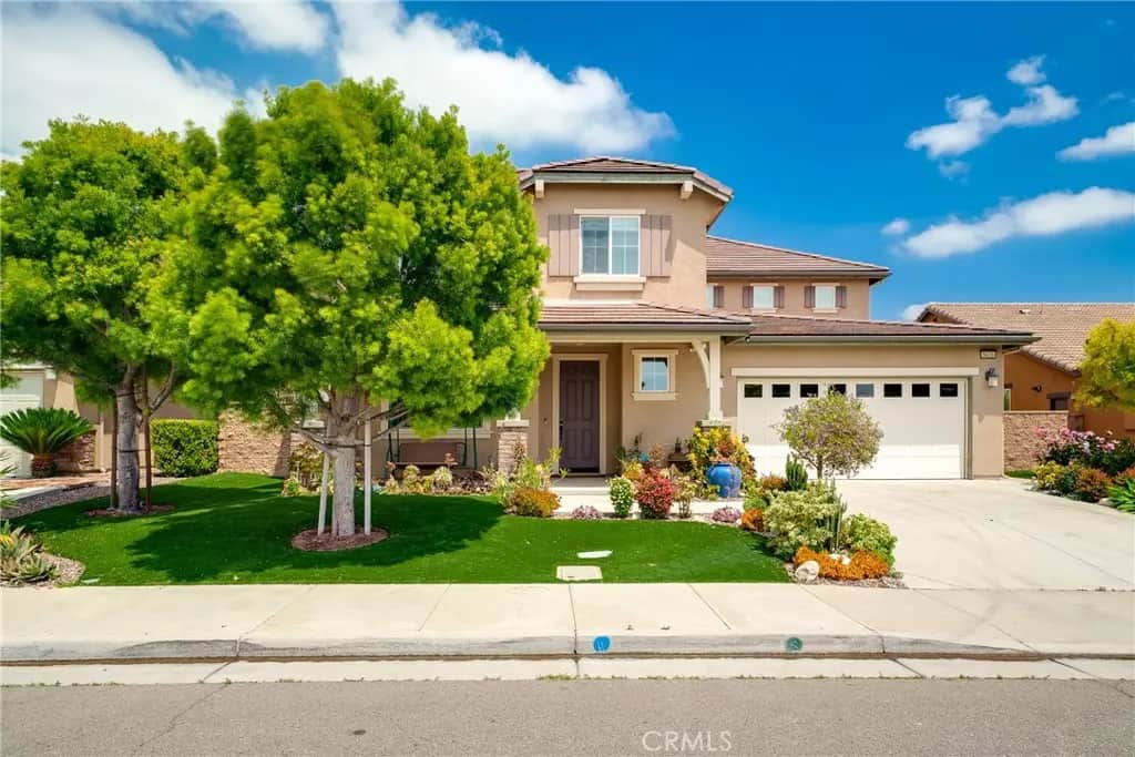 5676 Avocet, Jurupa Valley, CA — listing photo 1