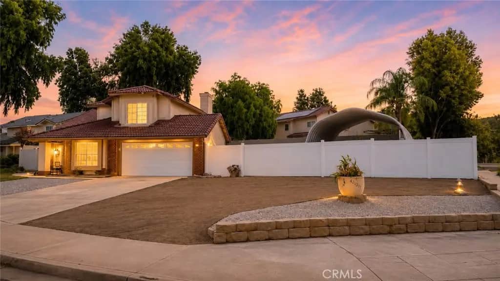 42021 Bancroft, Hemet, CA — listing photo 1