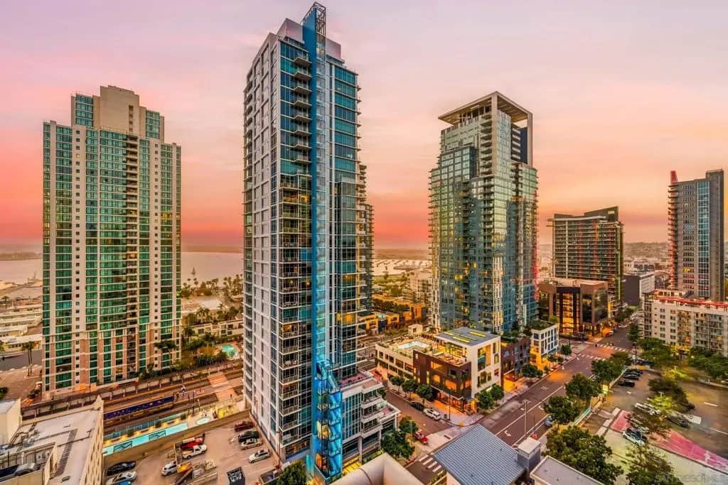 1240 India St 1800, San Diego, CA — listing photo 1
