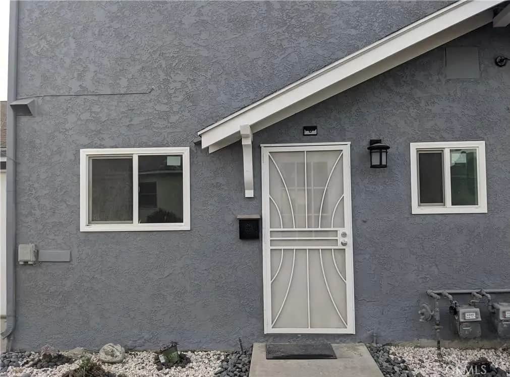 21801 Hawaiian Ave D, Hawaiian Gardens, CA — listing photo 1