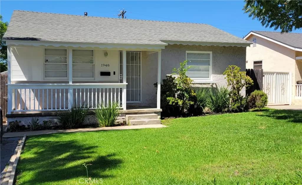1948 Warren, San Fernando, CA — listing photo 1