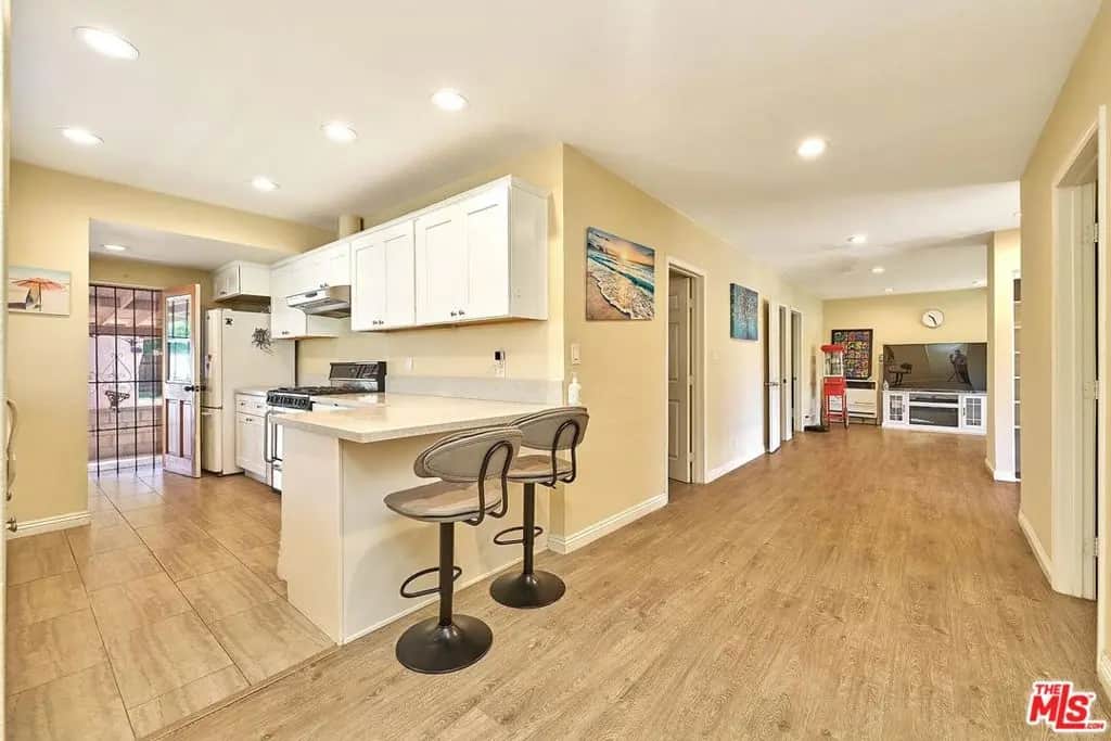 2837 W Avenue 33, Los Angeles, CA — listing photo 1