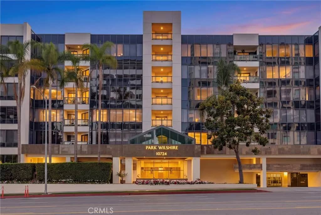 10724 Wilshire Boulevard 509, Los Angeles, CA — listing photo 1