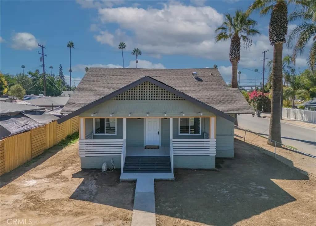 1974 Milton, Riverside, CA — listing photo 1