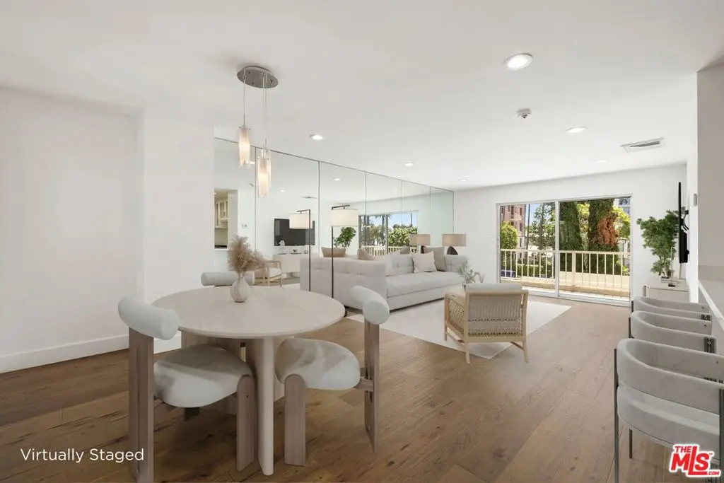 101 California Avenue 206, Santa Monica, CA — listing photo 1