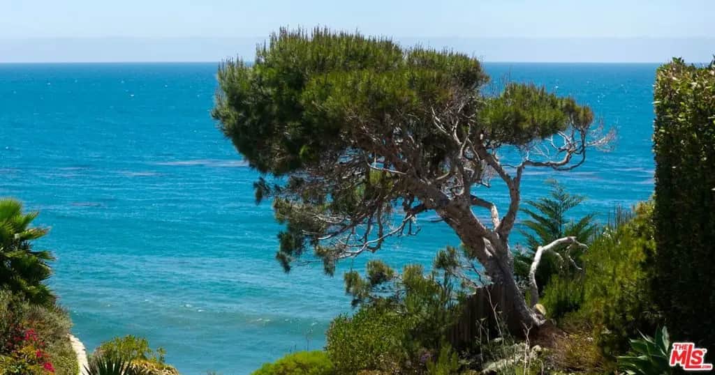 31970 Pacific Coast Highway, Malibu, CA — listing photo 1