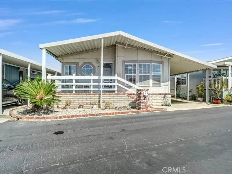 16222 Monterey 84, Huntington Beach, CA — listing photo 1