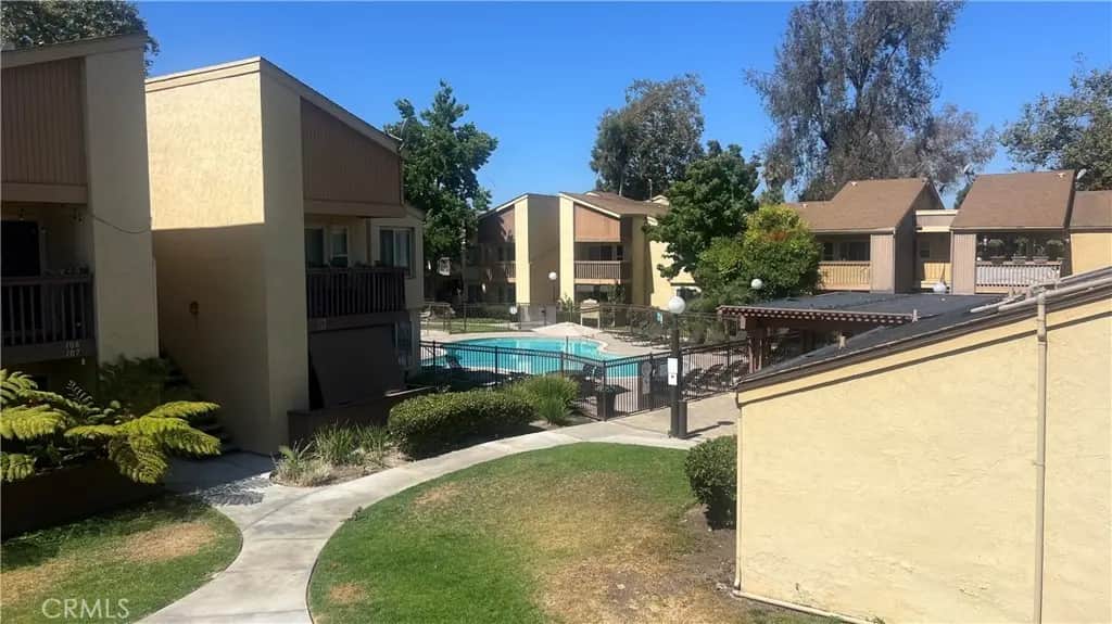 5970 Rancho Mission 246, San Diego, CA — listing photo 1