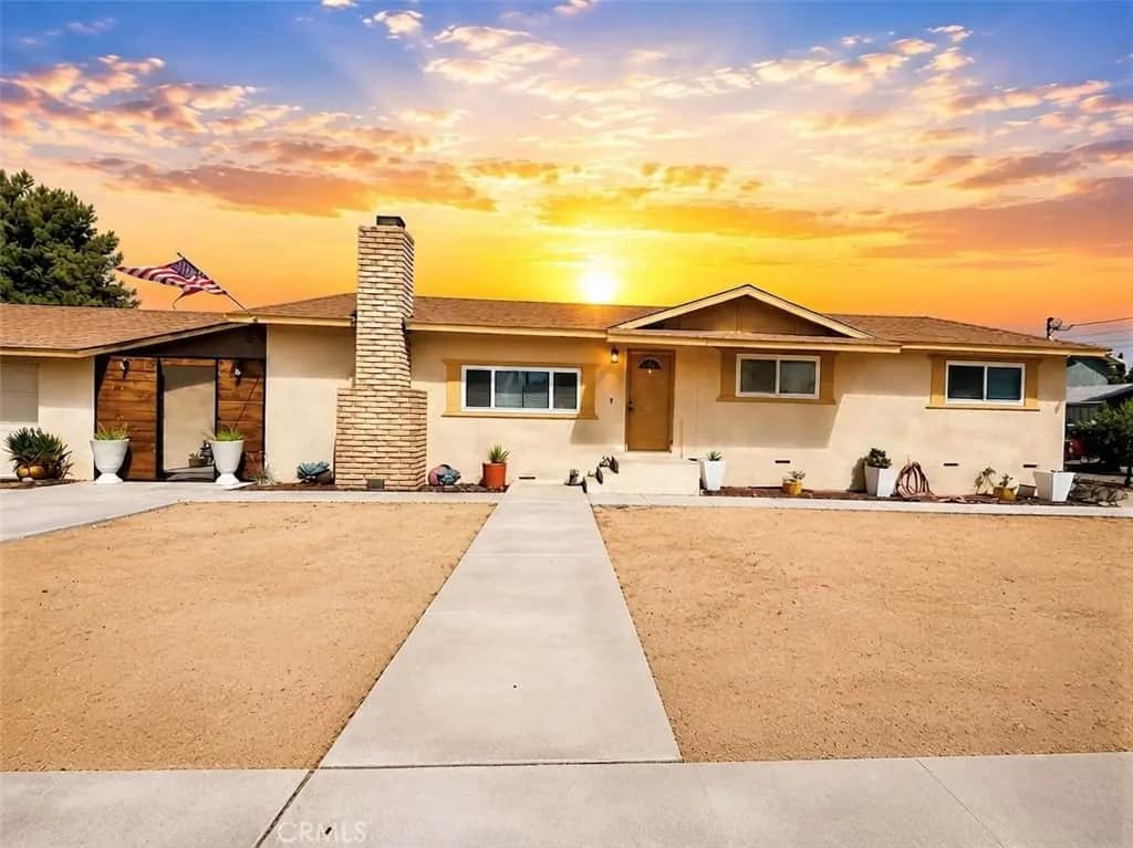 7245 Lyons, Hesperia, CA — listing photo 1
