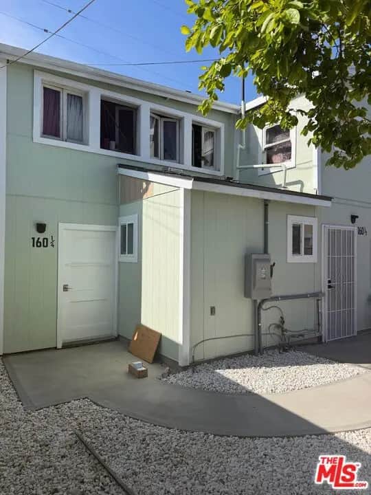 160 W 59th Street 1/4, Los Angeles, CA — listing photo 1