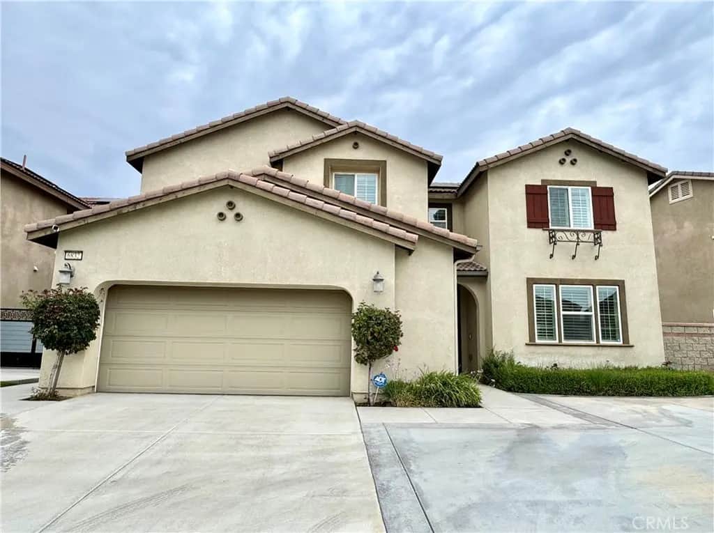 6832 Cache Wy, Jurupa Valley, CA — listing photo 1