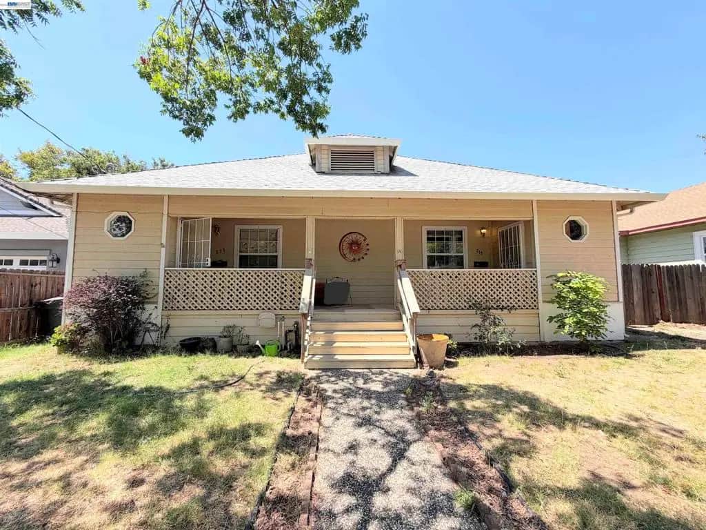 217 Cedar St, Roseville, CA — listing photo 1