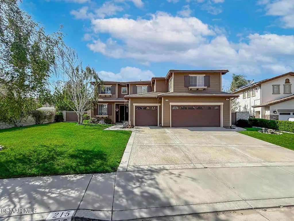 215 Southcrest Place, Simi Valley, CA — listing photo 1