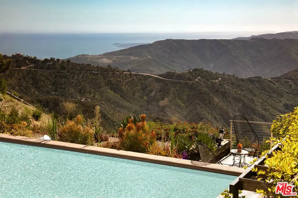 231 Loma Metisse Road, Malibu, CA — listing photo 1