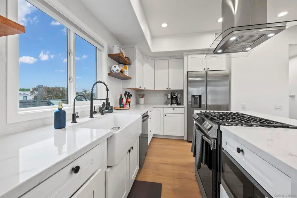 727 Ostend, San Diego, CA — listing photo 1