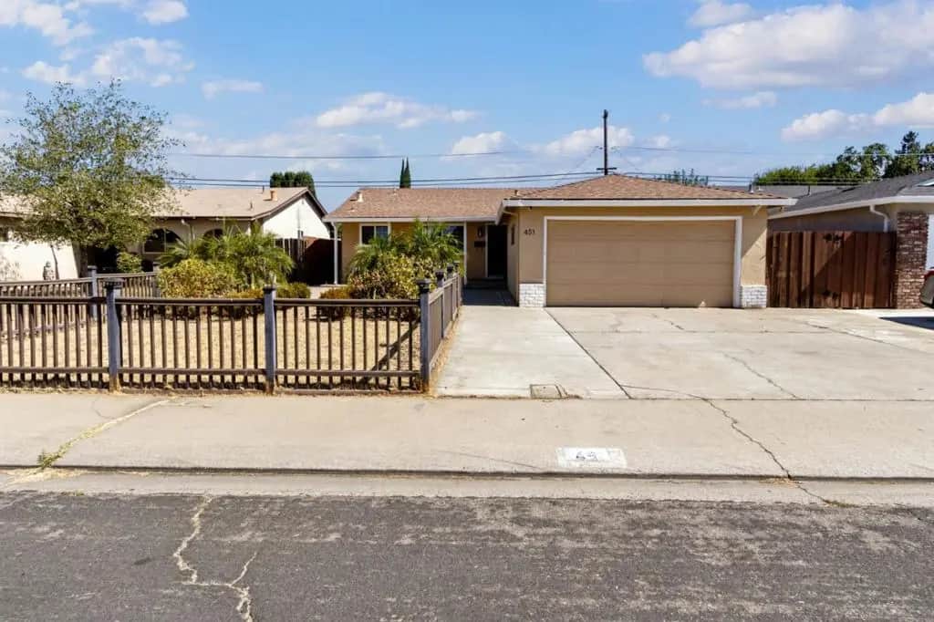 451 Diane Drive, Manteca, CA — listing photo 1