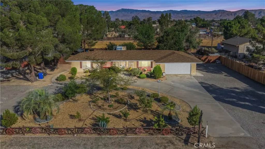 14275 Gayhead, Apple Valley, CA — listing photo 1