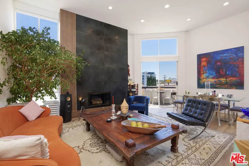 1240 S Corning Street 303, Los Angeles, CA — listing photo 1