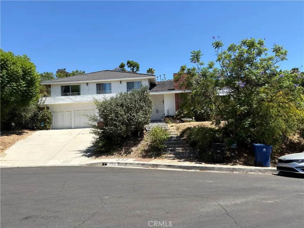 4526 Tenango, Woodland Hills, CA — listing photo 1