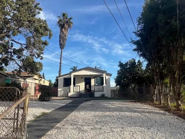 1152 S S Mott St, Los Angeles, CA — listing photo 1
