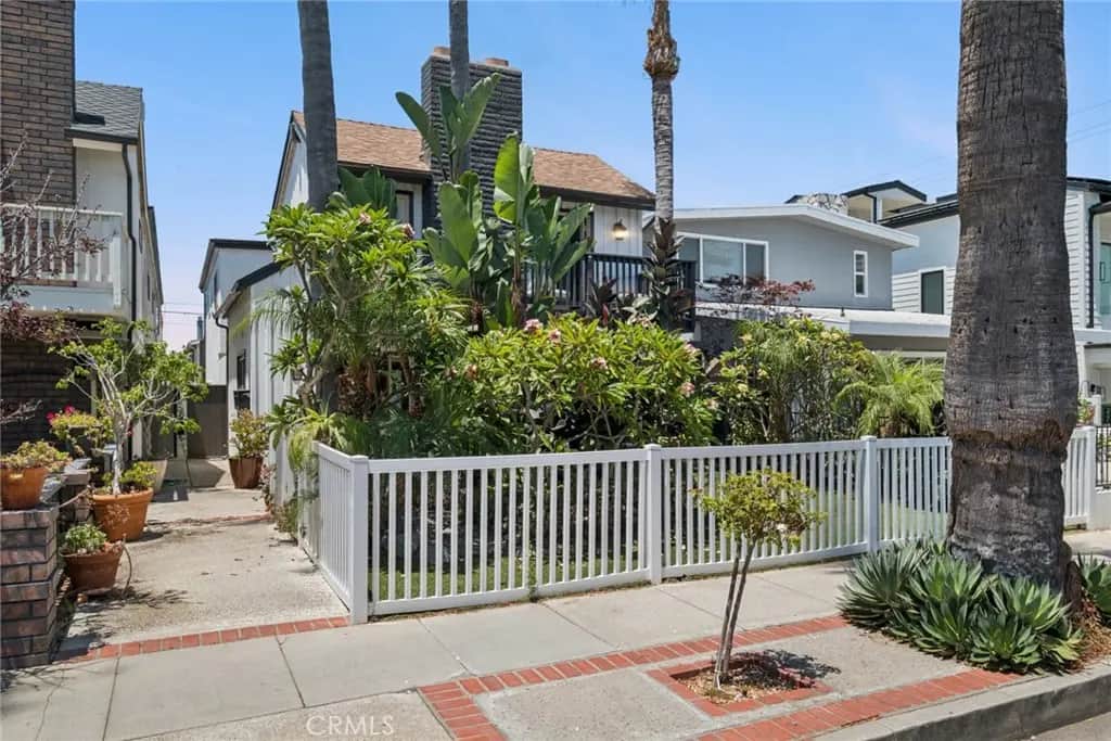 415 Goldenrod, Corona Del Mar, CA — listing photo 1