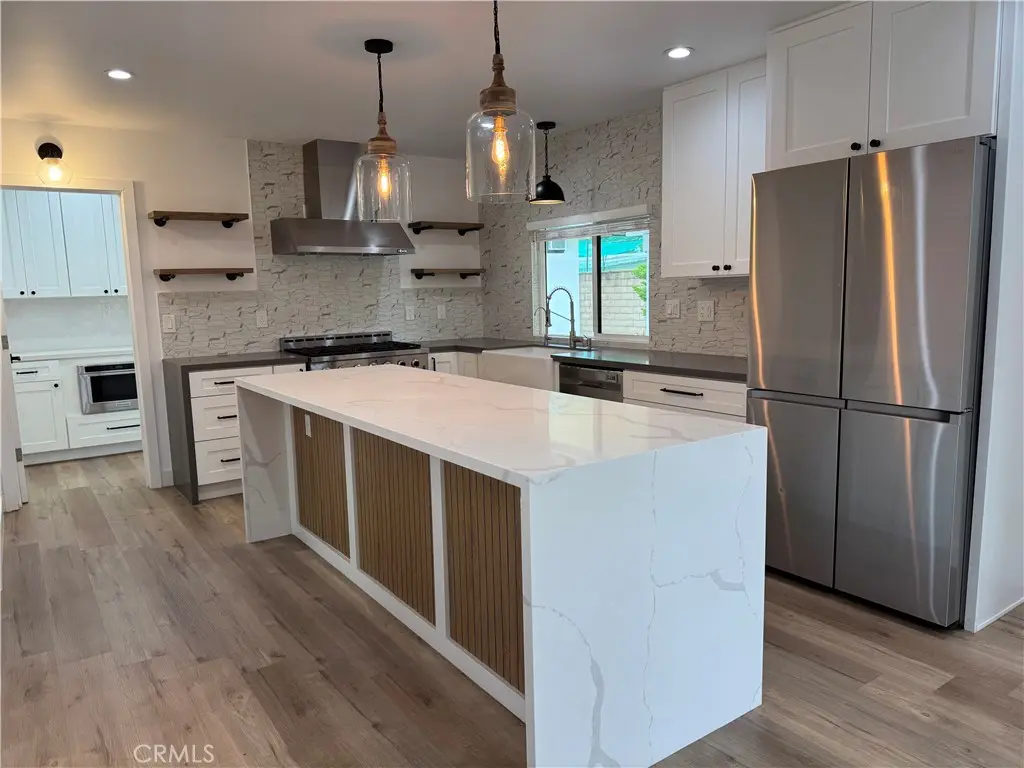 380 Mira Loma Pl, Costa Mesa, CA — listing photo 1