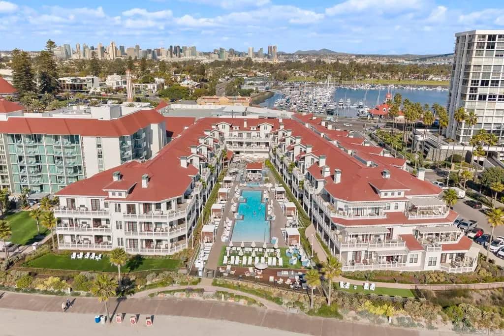 1500 Orange Ave 10, Coronado, CA — listing photo 1